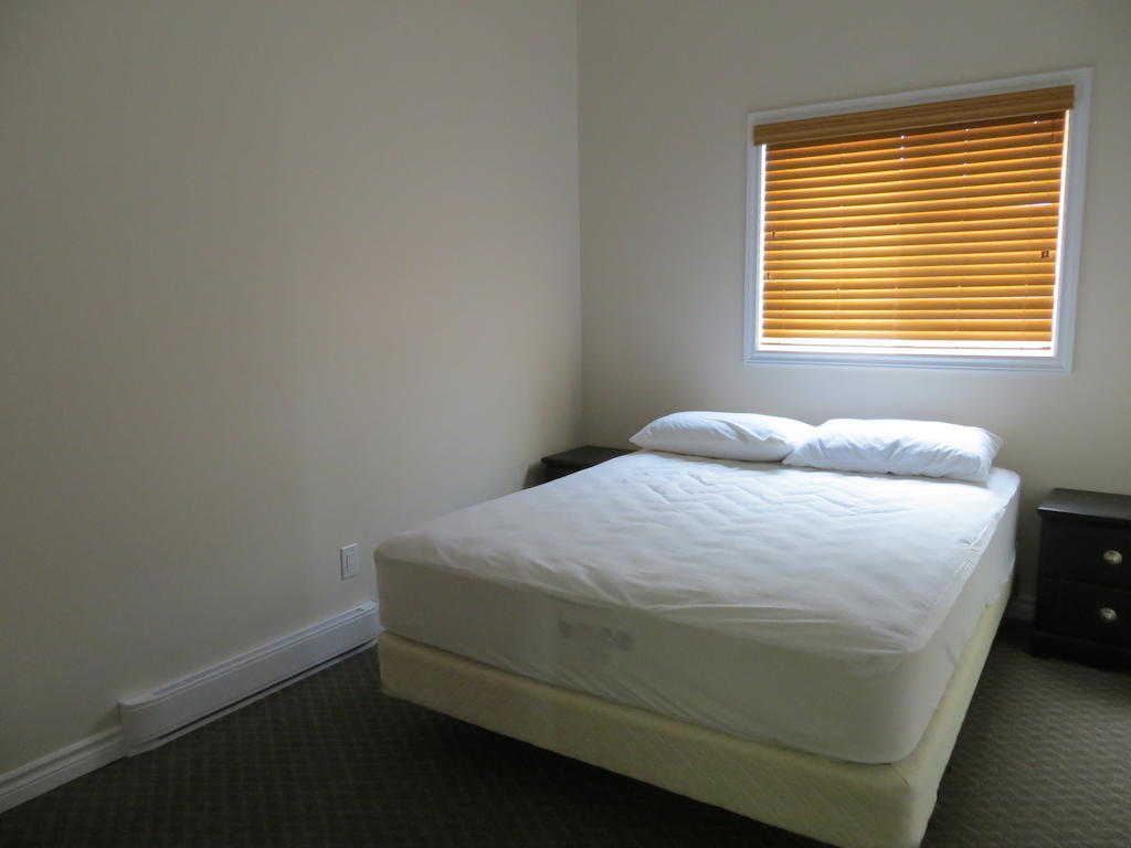 Halls Cottages Honey Harbor Δωμάτιο φωτογραφία