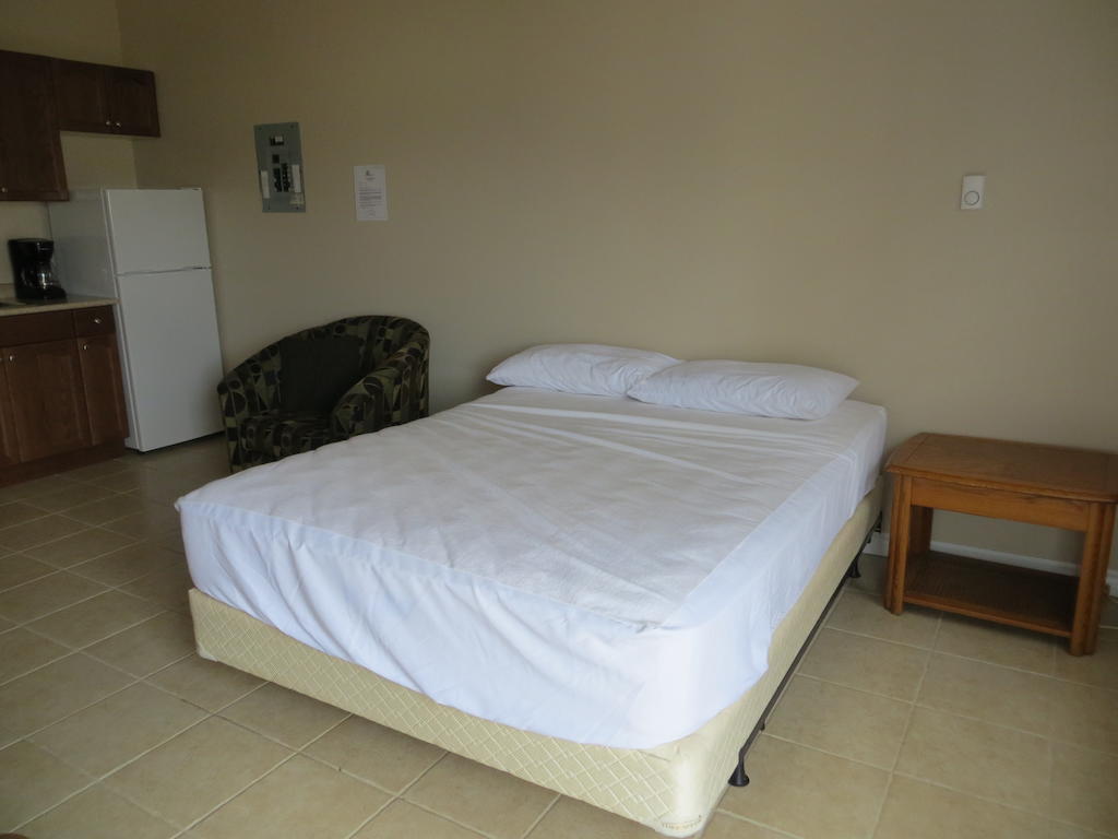 Halls Cottages Honey Harbor Δωμάτιο φωτογραφία