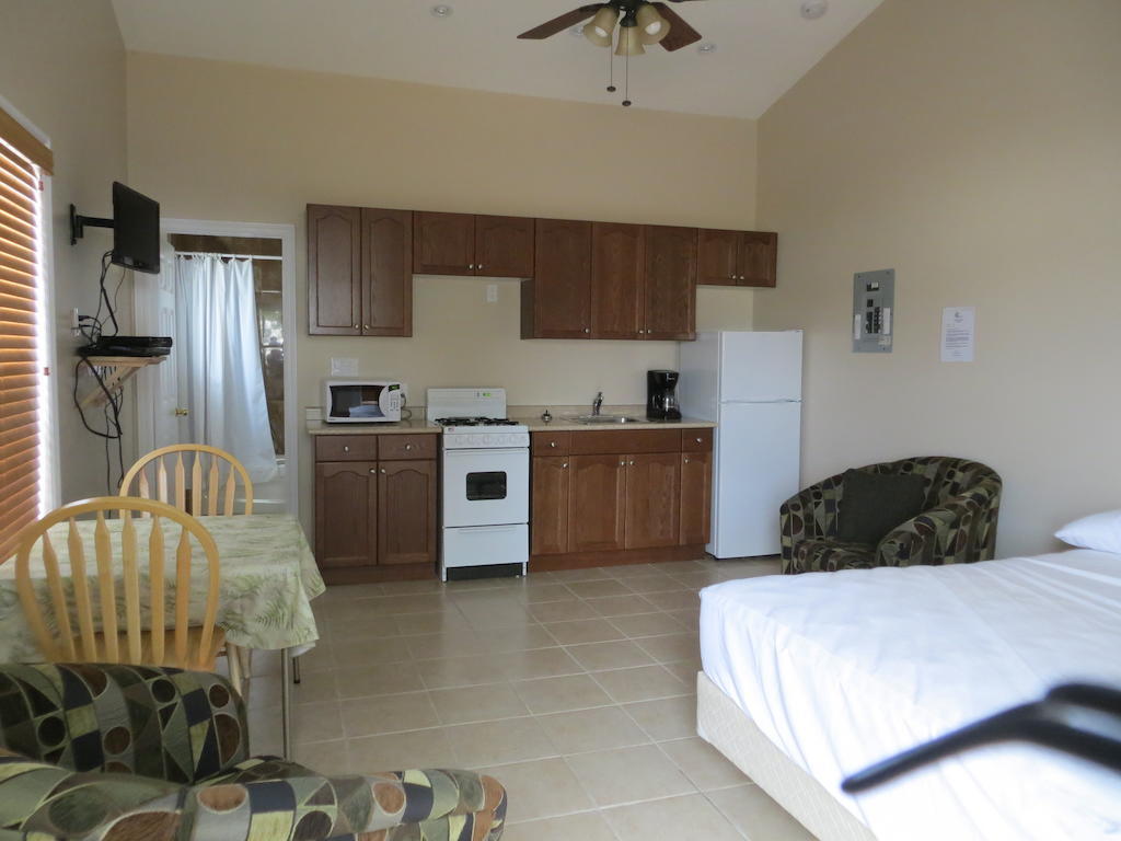 Halls Cottages Honey Harbor Δωμάτιο φωτογραφία